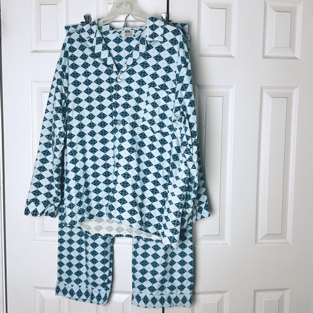 Vintage Montgomery Ward Cotton Flannel Pajama Set Diamond Pattern Sz L 41-44
